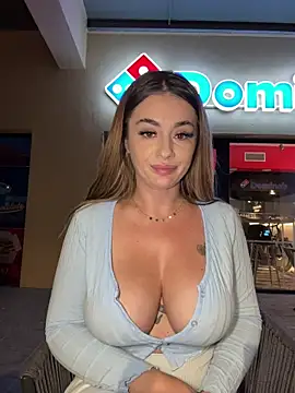 IsabellaEtthan live XXX chat