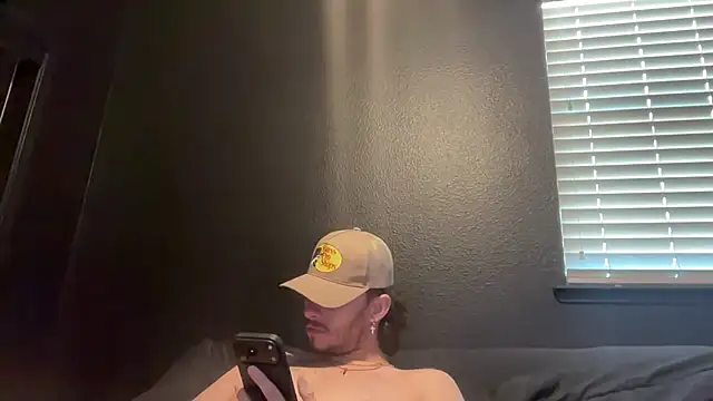 MrCloudzzz's Webcam Show