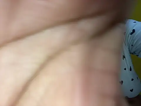 BoobsQueeenのライブXXXチャット