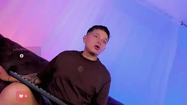 XXX chat uživo modela Tim_wolf