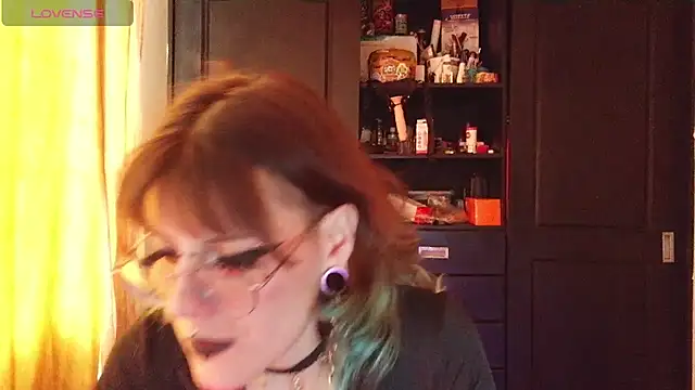 Rossiee_huntt's Live XXX Chat