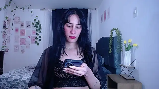 IsaBaileys_: απευθείας συνομιλία ΧΧΧ