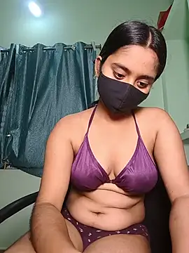 Chat XXX en directo de shrutee12