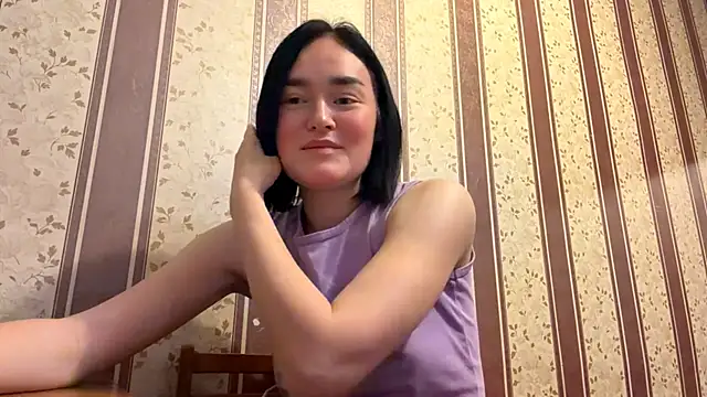 Snowmilly live XXX chat