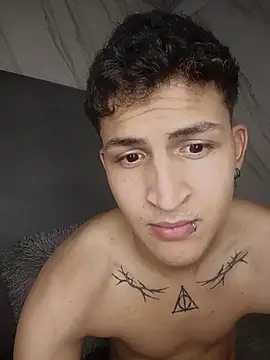 Axel_Romanov Live XXX-Chat