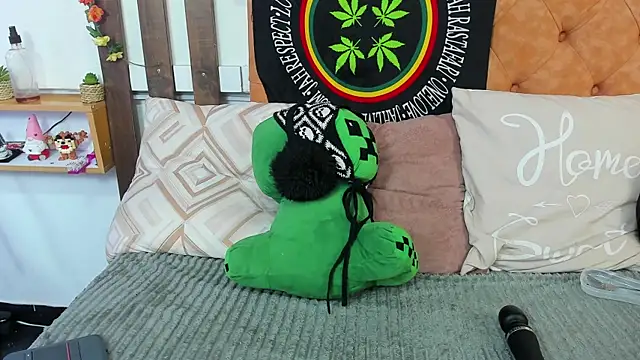 MeowMota_'s Live XXX Chat