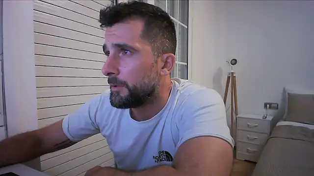 عرض كام alex877x