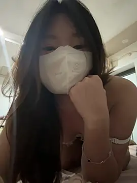 Ni_Tran 在線直播表演