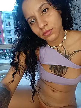 Karii-R's Live XXX Chat