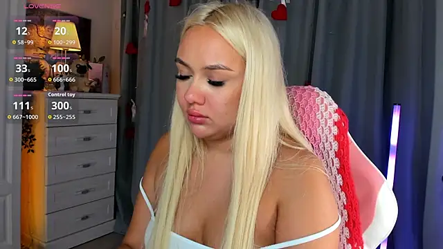 Chat +18 de _Loneve__ ao vivo