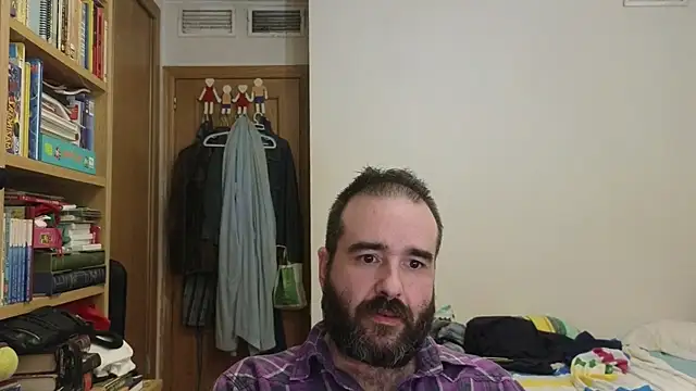 curiosillo83 – Naživo XXX chat