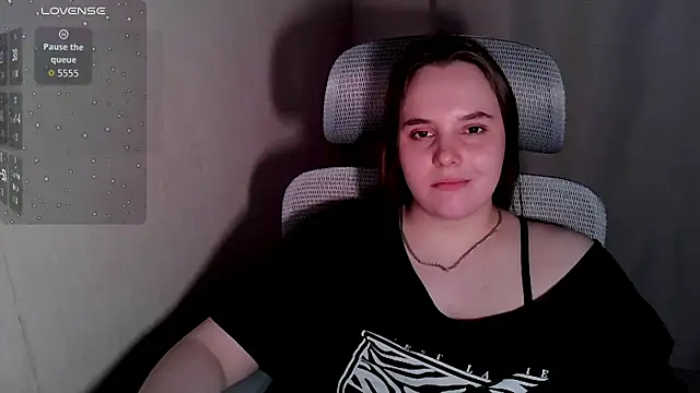 Czat XXX na żywo – Noir_Ember_
