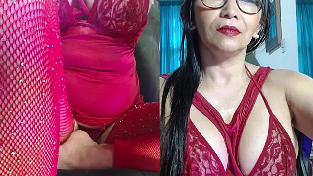 kelly_squirting Adlı Modelin Canlı XXX Sohbeti