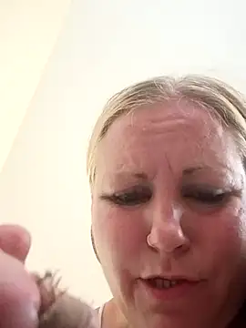 Luciouslesha's Webcam Show