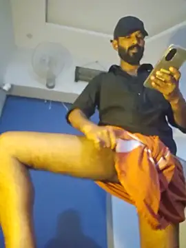 Mallukiran's Live XXX Chat