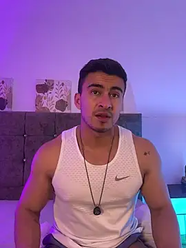 Chat XXX Live Chris_Clarck