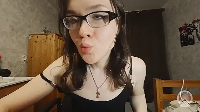 RachelSav élő XXX-chatje