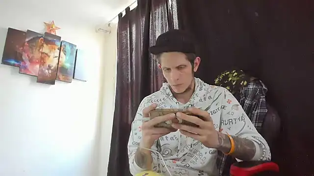 Jeff_Walton@xh live XXX chat