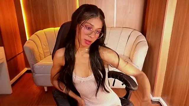 Alina_b_ XXX чат на живо