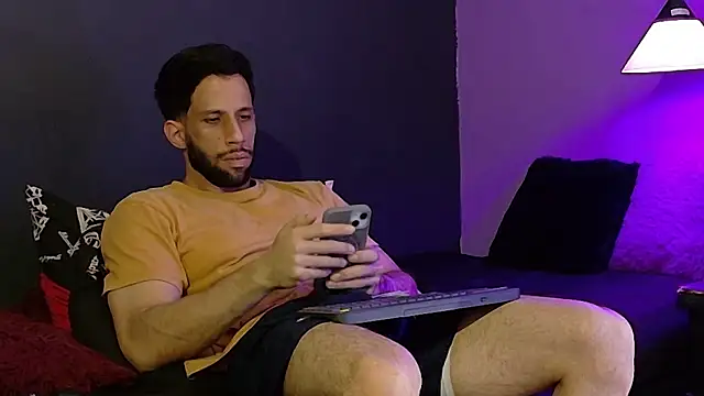 Karim_mansur Chat XXX in diretta