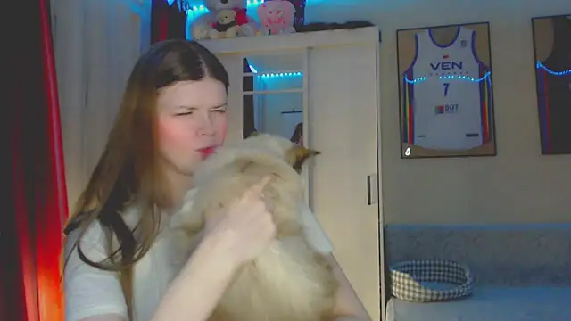 XXX chat uživo modela Klementa