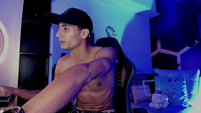MaxiimoRomano_ 即時 XXX 聊天