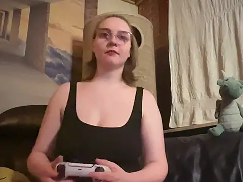 GamerGirl_Eve Obrolan Langsung XXX