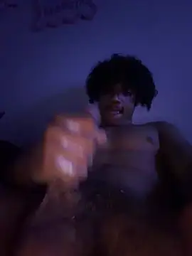 Mrlaythedickdown Adlı Modelin Canlı XXX Sohbeti