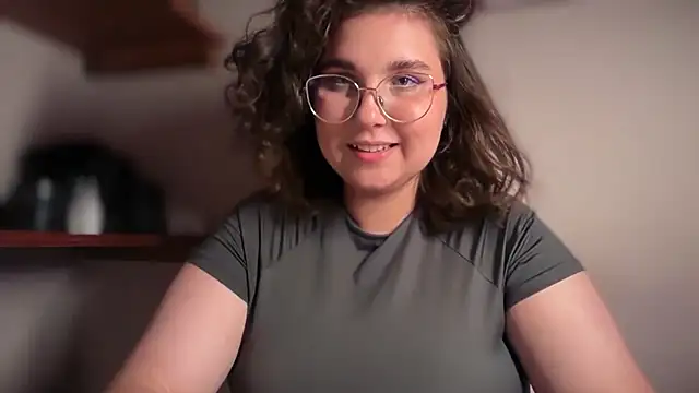 Show modela Angellamya na web-kameri