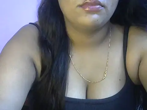 Živý XXX chat QUEEN-OF-QUEEN