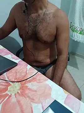 Show de morenodiscret35 na webcam