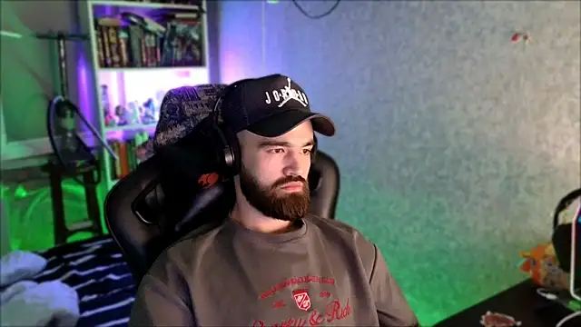 _Serious_Man Chat XXX live