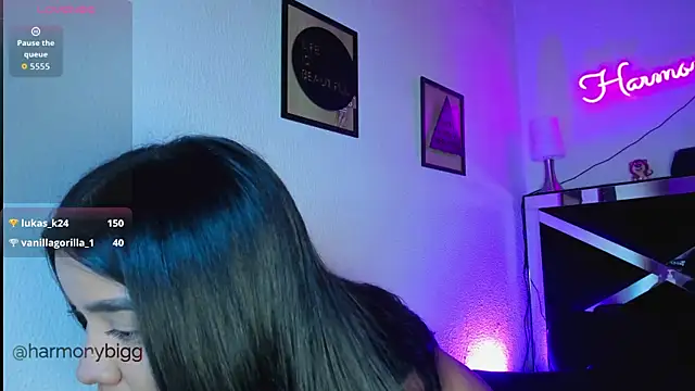 harmony_bigbreasts Obrolan Langsung XXX