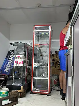Paul22cm- live XXX chat