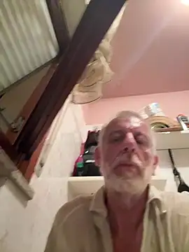 PierPesaroX – webcam-show