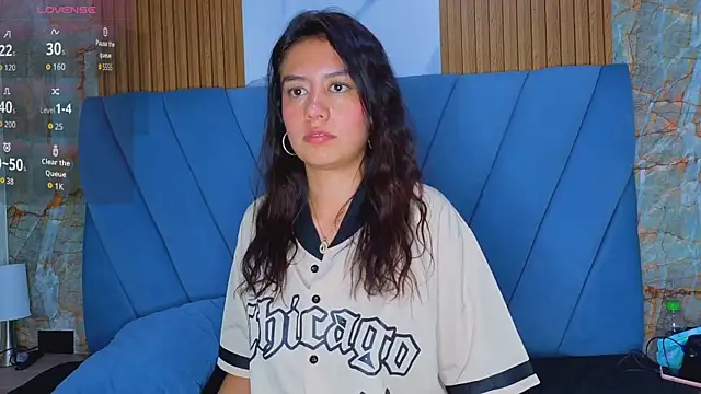 Alahia_Bloom Live XXX-Chat