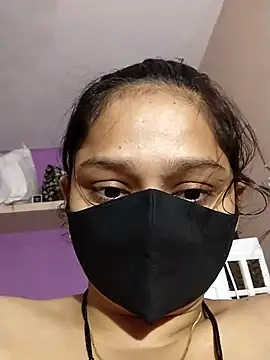 צ'אט XXX בשידור חי של Priyanka_30