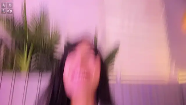 stephanymonroe Adlı Modelin Canlı XXX Sohbeti