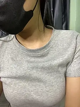Ly_Coca2 在線直播表演