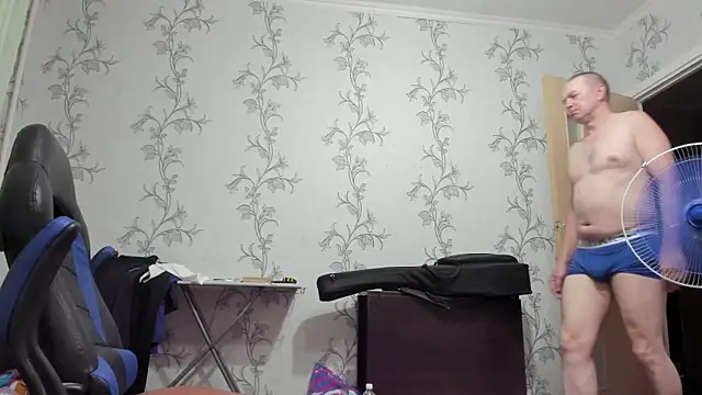 SanFrantsisko Adlı Modelin Canlı XXX Sohbeti