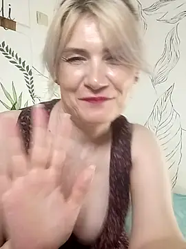 Catty_Lady live XXX chat