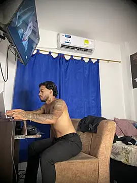 Kenny_romano Live XXX-Chat