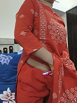 spasyQueen69 Adlı Modelin Canlı XXX Sohbeti