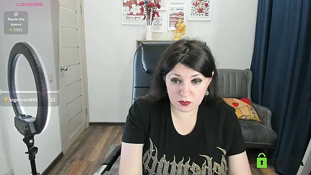 Black_Black_Rose Chat XXX in diretta