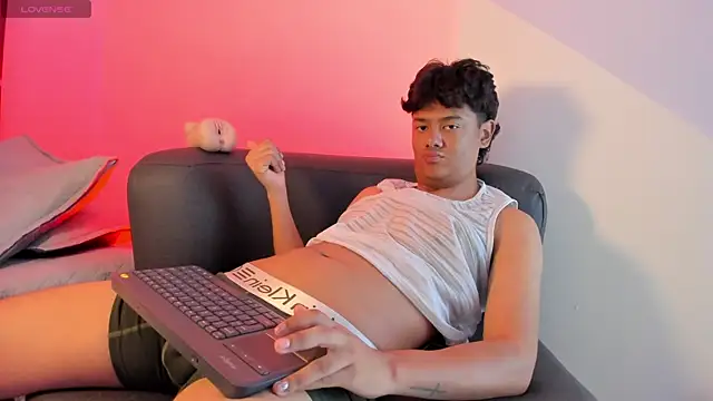 Asier_23 Live XXX-chat