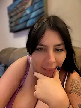 Chatroom XXX en direct de Vicky_Sixx