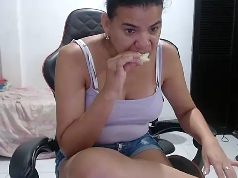 Czat XXX na żywo – Adriana_0312