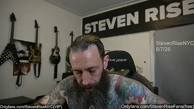Chat XXX en directo de StevenRiseNYC