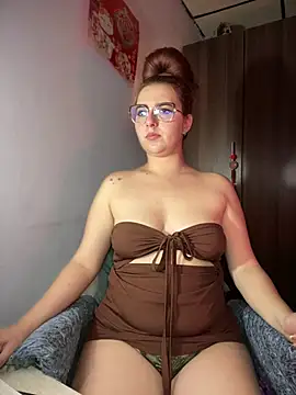 CoraVibes' Webcam Show