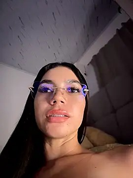 Eveliin_ruiz's Live XXX Chat